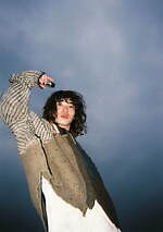 ニサイ 2023年春夏コレクション、“ブリコラージュ”から生まれる愛しい装い｜写真73