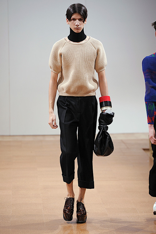 ジェイ ダブリュー アンダーソン(JW Anderson) 2014-15年秋冬メンズコレクション  - 写真32