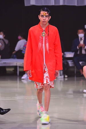 ワタル トミナガ(WATARU TOMINAGA) 2023年春夏ウィメンズ&メンズコレクション  - 写真13