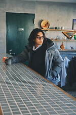 ナンガ×アーバンリサーチのダウンウェア、マットな質感のフード付きジャケット＆インナーダウン｜写真4