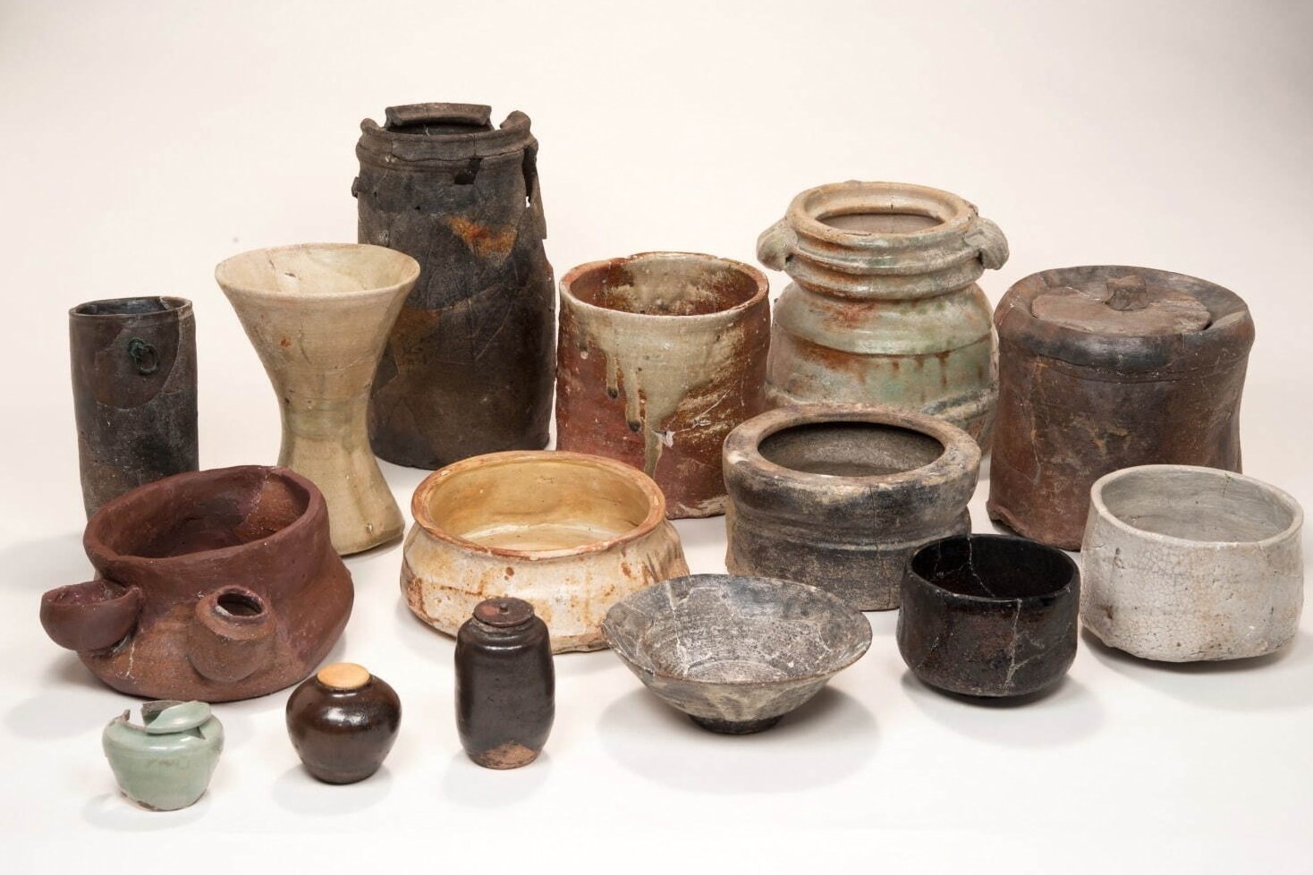 美術館｜企画展「茶のうつわ－堺環濠都市遺跡から出土した名品－」大阪・さかい利晶の杜で、茶陶の名品約100点