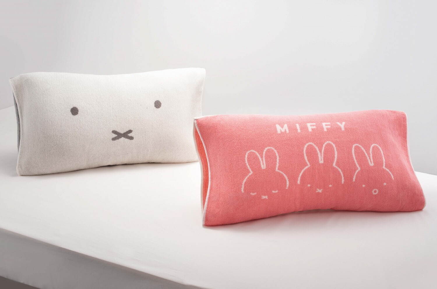 miffy のびのびタオルピローケース(34×64cm) 各1,980円