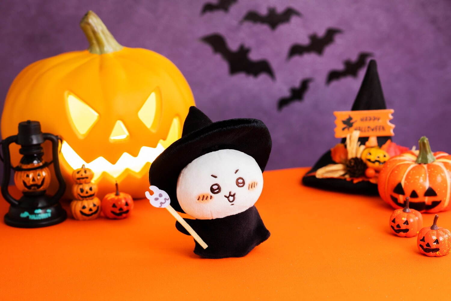 ちいかわハロウィン限定 おばけマスコット ウサギ ハチワレ