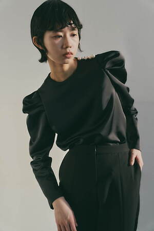 ヒュー・デイ・トゥ・イブニング	(hue DAY TO EVENING) 2022-23年秋冬ウィメンズコレクション  - 写真51