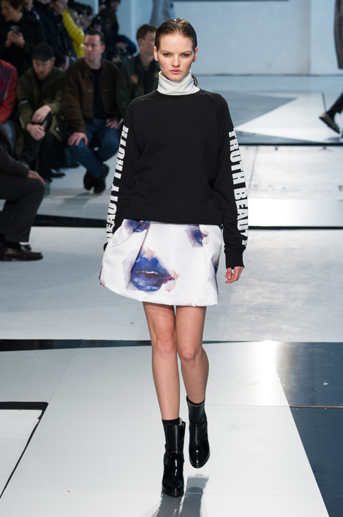 エムエスジーエム 2014-15年秋冬<span>コレクション</span> - 写真28