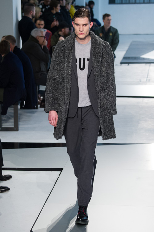 MSGM 2014-15年秋冬メンズコレクション - 嘘をつかず、自分らしく。 コピー