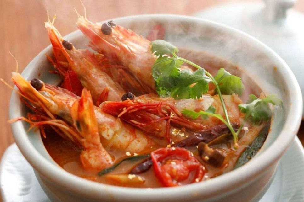 ご当地グルメ｜阪神梅田本店「エビフェス！」イタリアンからラーメンまで100品以上の海老メニューが集結