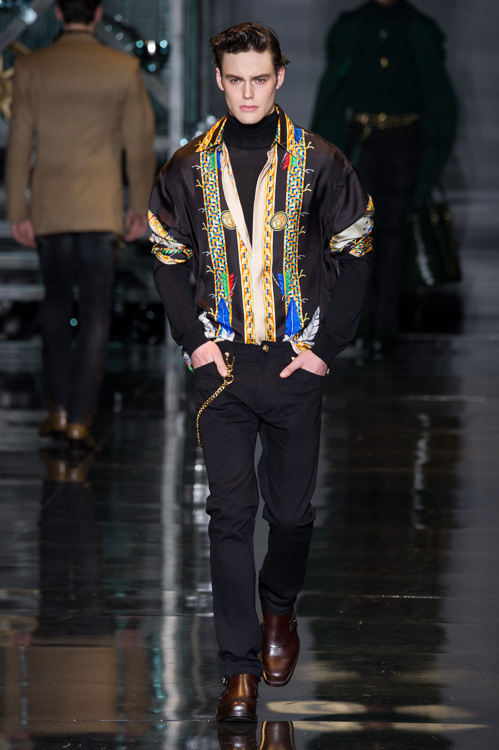 ヴェルサーチェ(VERSACE) 2014-15年秋冬メンズコレクション  - 写真27