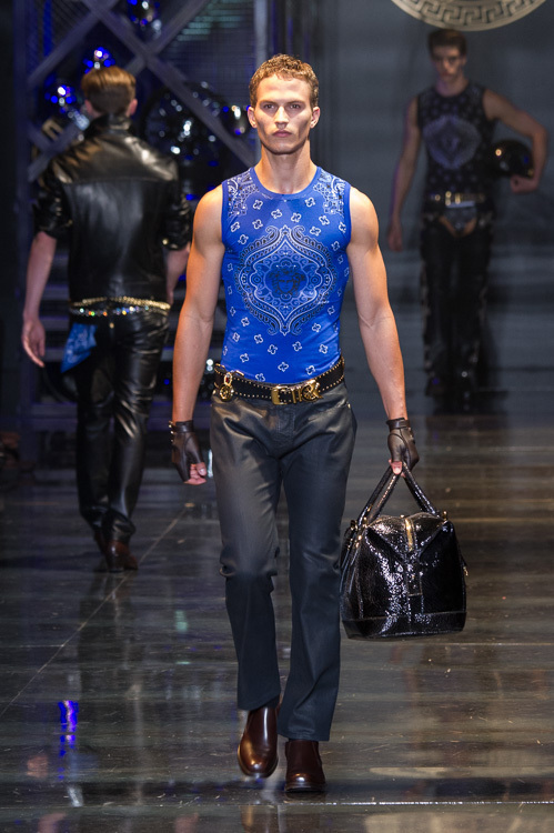 ヴェルサーチェ(VERSACE) 2014-15年秋冬メンズコレクション  - 写真41