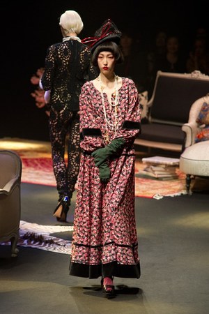 ケイタ マルヤマ(KEITA MARUYAMA)、2010-2011年秋冬コレクション｜写真26
