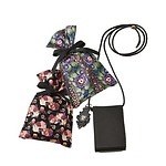 アナ スイ“ナノサイズ”の新作ショルダーマルチケース、カラフルな巾着とセットで｜写真1