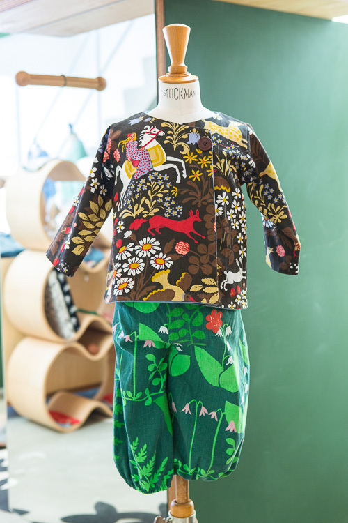 ミナ ペルホネンが北欧の子供服ブランド「フアニータ」を招いた巡回展を開催 コピー
