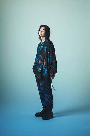 ピーアールディーエックス パラドックス トーキョー(PRDX PARADOX TOKYO) 2022-23年秋冬ウィメンズ&メンズコレクション  - 写真1