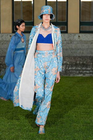 ミューラル 2023年春夏コレクション - もっと、繊細であるために｜写真18