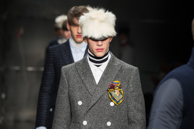 アンドレア ポンピリオ 2014-15年秋冬コレクション - 厳しくて優しい軍師官