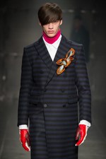 アンドレア ポンピリオ 2014-15年秋冬コレクション - 厳しくて優しい軍師官｜写真25