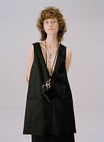 タロウ ホリウチ 2023年春夏コレクション - 不完全な魅力を忍ばせた、非日常的な瞬間｜写真4