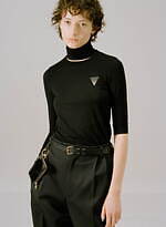 タロウ ホリウチ 2023年春夏コレクション - 不完全な魅力を忍ばせた、非日常的な瞬間｜写真7