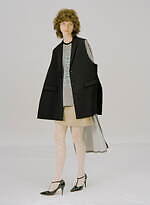 タロウ ホリウチ 2023年春夏コレクション - 不完全な魅力を忍ばせた、非日常的な瞬間｜写真26