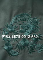 シャリーフの22年秋冬新作、“1枚で主役級”ジグザグ総柄ニット＆ドラゴン刺繍入りブルゾンなど｜写真39