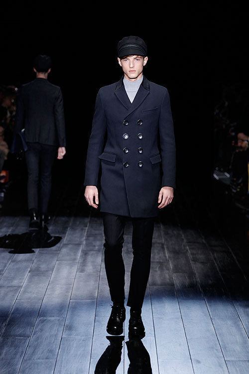 グッチ(GUCCI) 2014-15年秋冬メンズコレクション - 色気を隠蔽した 