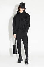 ディースクエアード×サッカー選手・イブラヒモビッチ、”黒”テーマのメンズコート＆デニムパンツ｜写真4