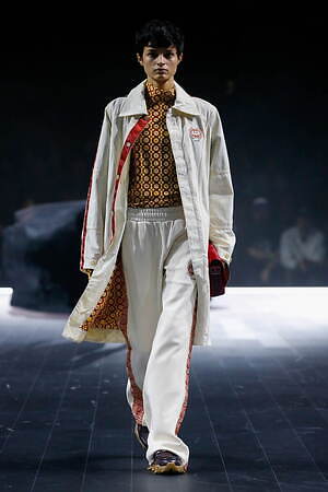 プーマ フュートログレイド(PUMA FUTROGRADE) 2022-23年秋冬ウィメンズ&メンズコレクション  - 写真32