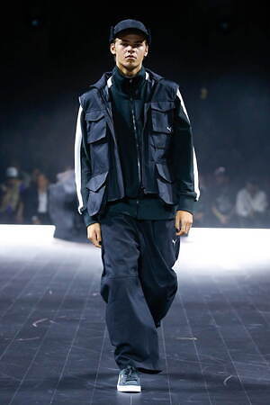 プーマ フュートログレイド(PUMA FUTROGRADE) 2022-23年秋冬ウィメンズ&メンズコレクション  - 写真72