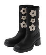 キャンディ ストリッパー新作、“花柄”ジャカード素材のエプロンドレス&“セーラー襟”トレンチコート｜写真1