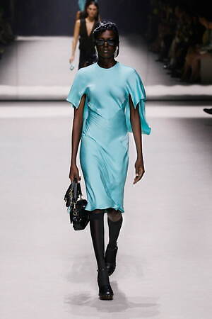 フェンディ バゲット25周年 記念コレクション(FENDI BAGUETTE 25TH ANNIVERSARY COLLECTIONS) 2022年冬ウィメンズ&メンズコレクション  - 写真40