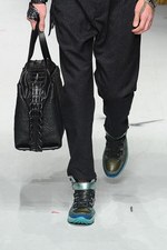 ロベルト カヴァリ 2014-15年秋冬メンズコレクション - 冒険心が取り払ったエレガンスの枠組み｜写真14