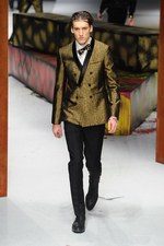 ロベルト カヴァリ 2014-15年秋冬メンズコレクション - 冒険心が取り払ったエレガンスの枠組み｜写真54