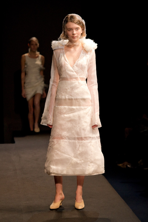 エマリーエ 2010-11年秋冬<span>コレクション</span> - 写真3