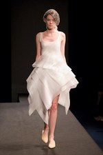 エリ マツイ(ERI MATSUI)、2010-2011年秋冬コレクション｜写真1