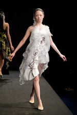 エリ マツイ(ERI MATSUI)、2010-2011年秋冬コレクション｜写真7