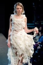 エリ マツイ(ERI MATSUI)、2010-2011年秋冬コレクション｜写真17