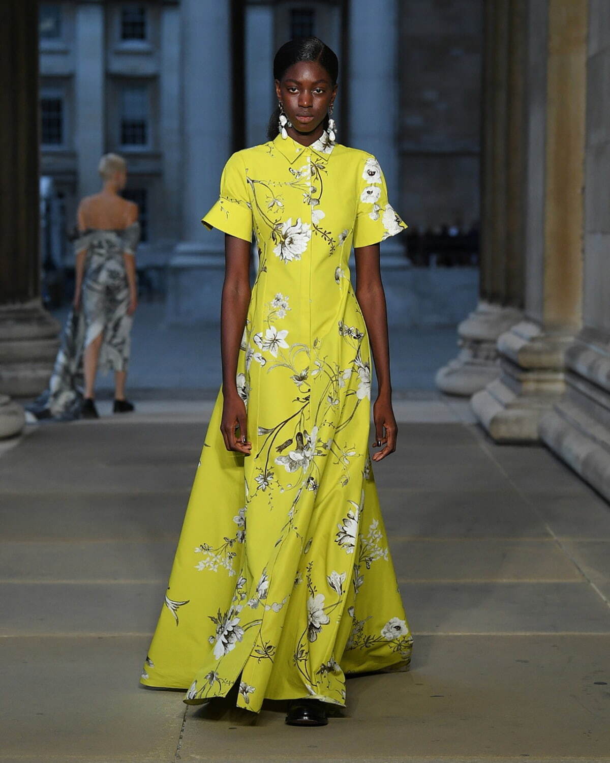 アーデム(ERDEM) 2023年春夏ウィメンズコレクション  - 写真7