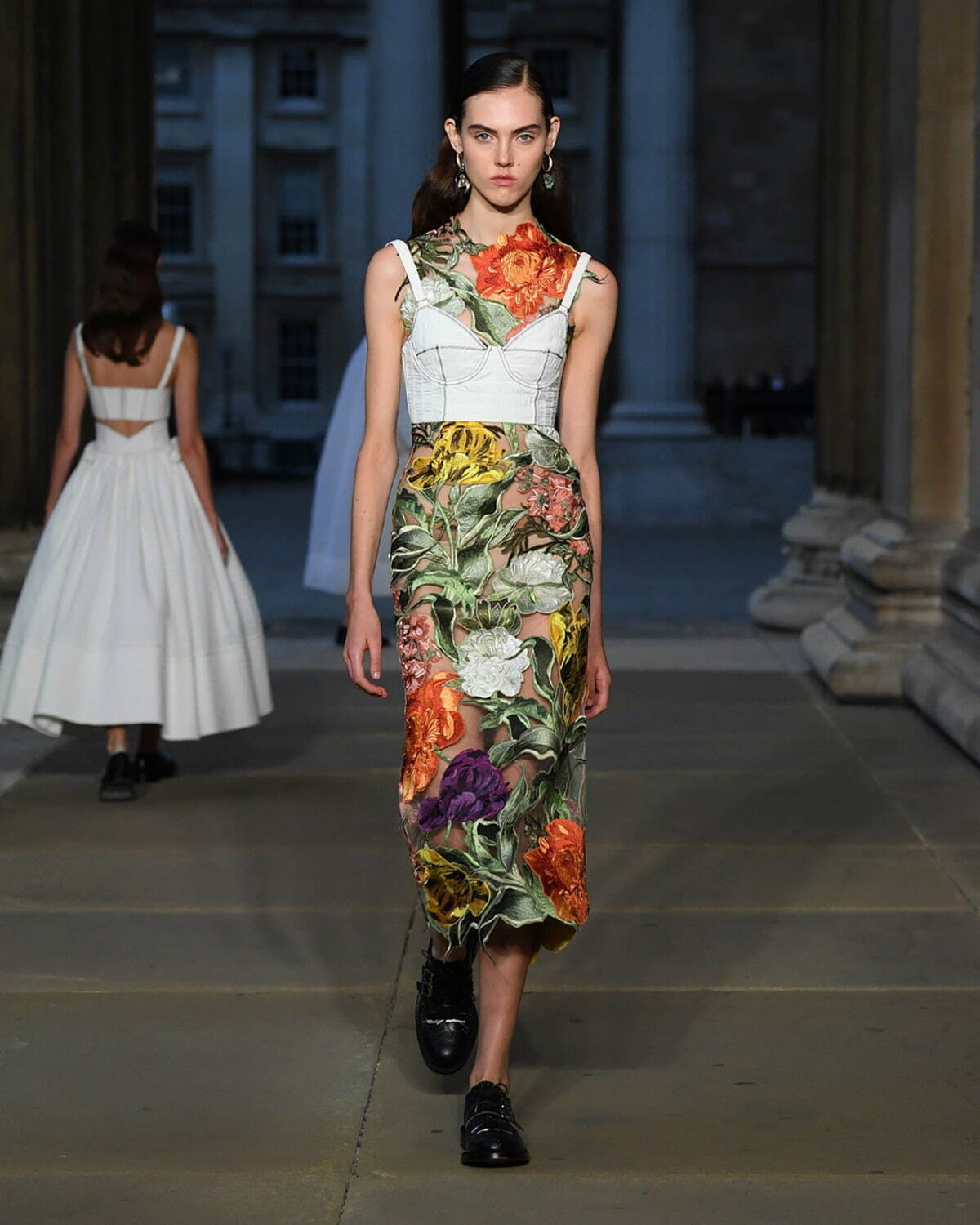 アーデム(ERDEM) 2023年春夏ウィメンズコレクション  - 写真19