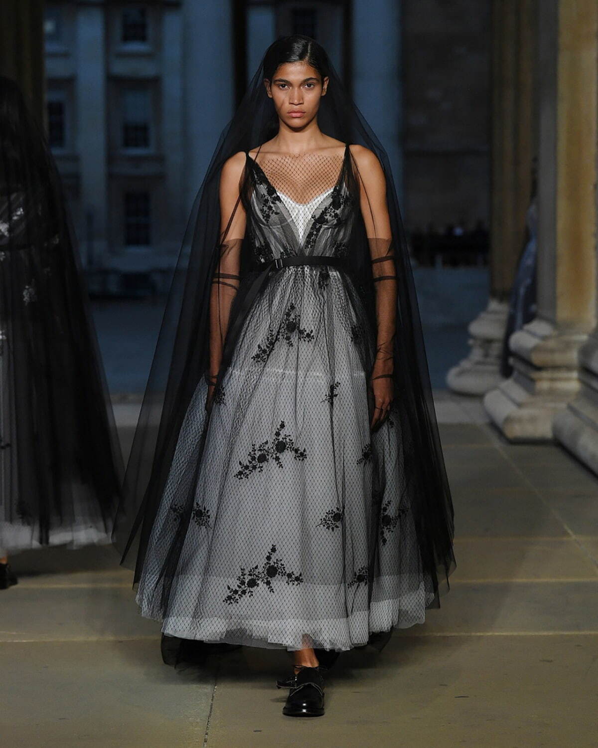 アーデム(ERDEM) 2023年春夏ウィメンズコレクション  - 写真41