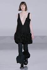 TOGA 2023年春夏コレクション - 女流写真家・山沢栄子の作品をインスピレーション源に｜写真25