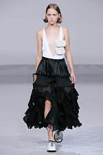 TOGA 2023年春夏コレクション - 女流写真家・山沢栄子の作品をインスピレーション源に｜写真26