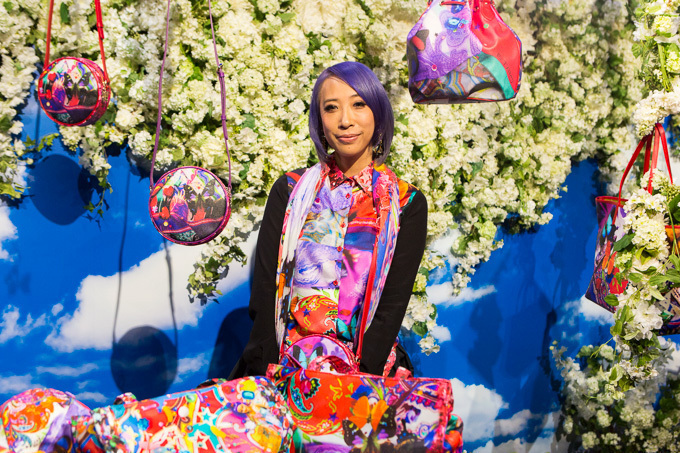 蜷川実花×エトロ、コラボによるカプセルコレクション「エデン」発表 - ファッションプレス
