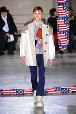 ラフ シモンズ 2014-15年秋冬コレクション - 並列になったアートとファッション｜写真22