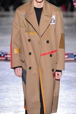 ラフ シモンズ 2014-15年秋冬コレクション - 並列になったアートとファッション｜写真87