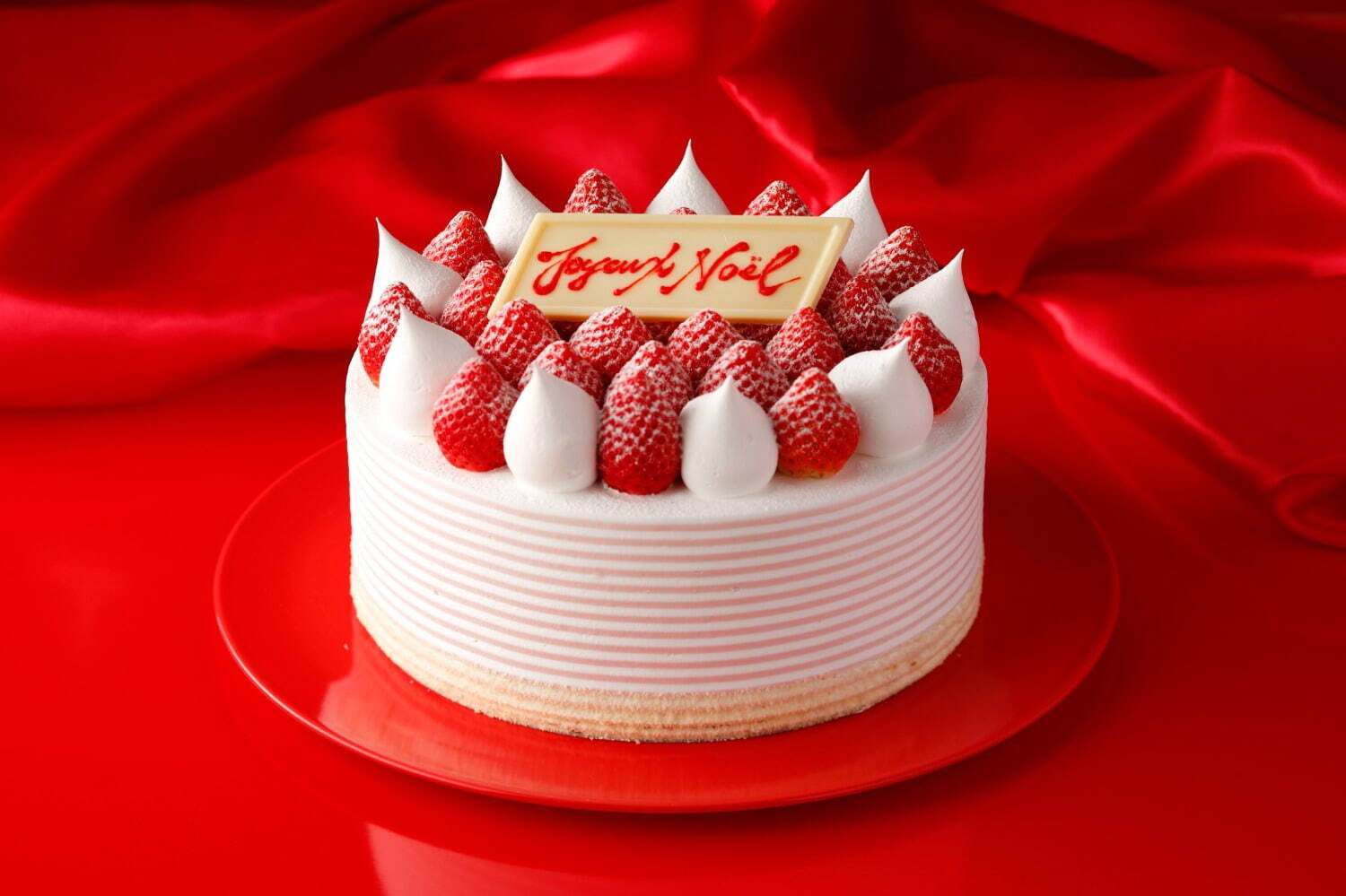 ホテルニューオータニのクリスマスケーキ2022、“あまおう苺×メロン”の欲張りショートケーキなど｜写真5