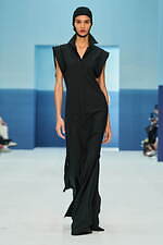 マックスマーラ 2023年春夏コレクション - 1920年代、地中海のバカンスに思いを馳せて｜写真9