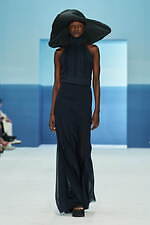 マックスマーラ 2023年春夏コレクション - 1920年代、地中海のバカンスに思いを馳せて｜写真19