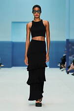 マックスマーラ 2023年春夏コレクション - 1920年代、地中海のバカンスに思いを馳せて｜写真43