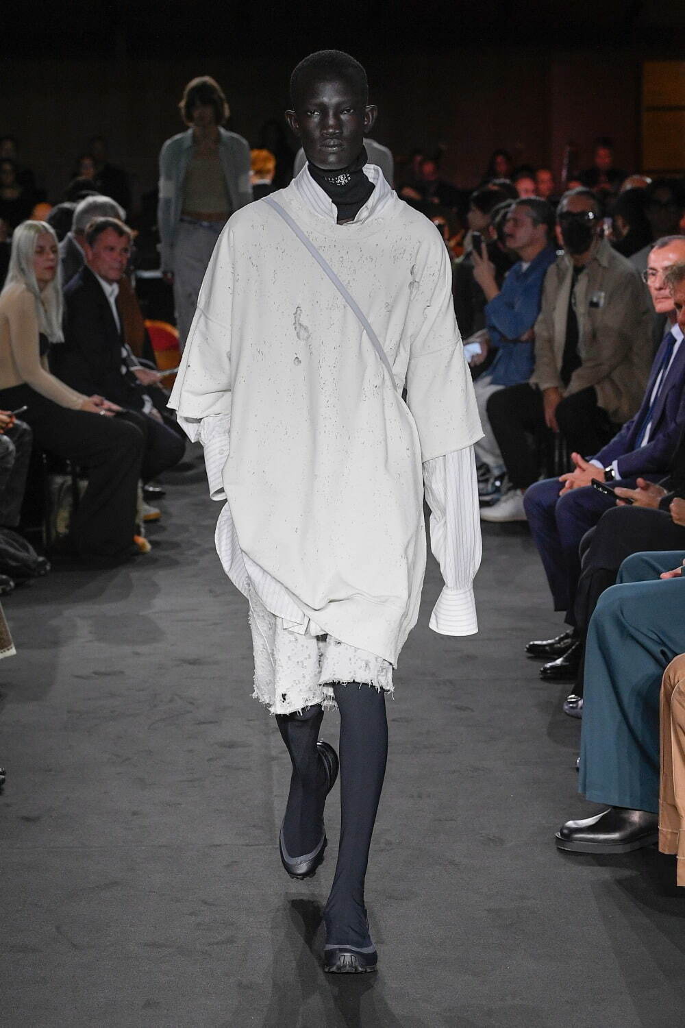 エムエム6 メゾン マルジェラ(MM6 Maison Margiela) 2023年春夏ウィメンズ&メンズコレクション  - 写真13