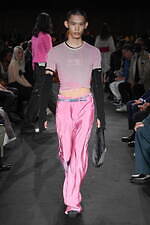 エムエム6 メゾン マルジェラ 23年春夏コレクション - バレエのリハーサル、ステージの裏側に着想｜写真35